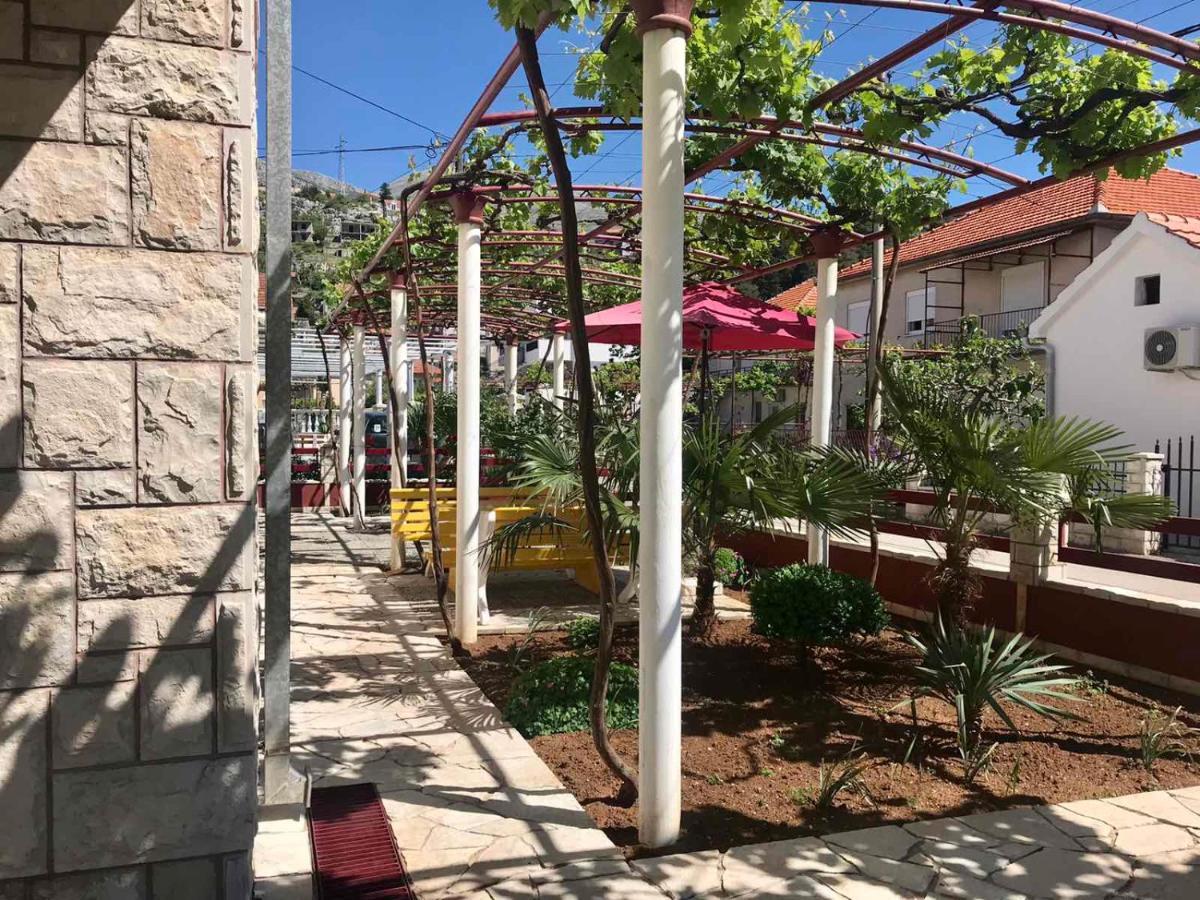 Apartmani Rada Trebinje Kültér fotó