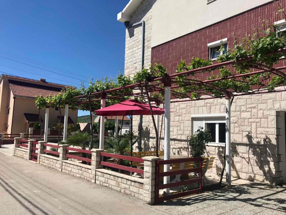 Apartmani Rada Trebinje Kültér fotó